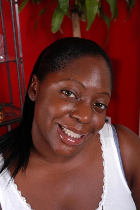 Stunning very fat BBW Dynasty touches her tight black vagina 40450381